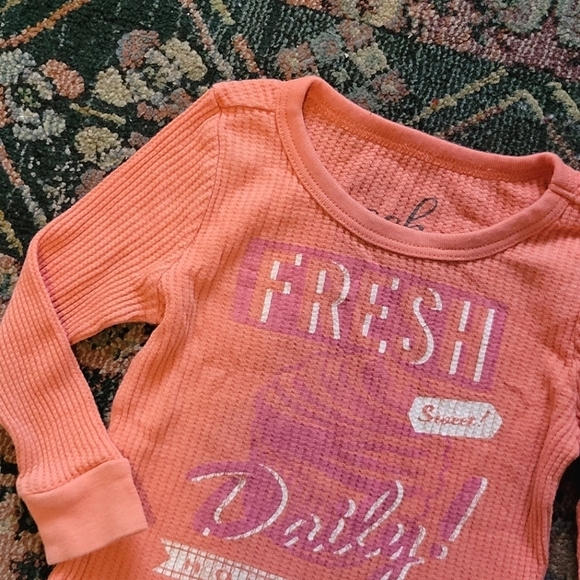 PEEK A Party Without A Cake Is Just A Meeting Long Sleeve Top Size 12-18m - Picture 4 of 5